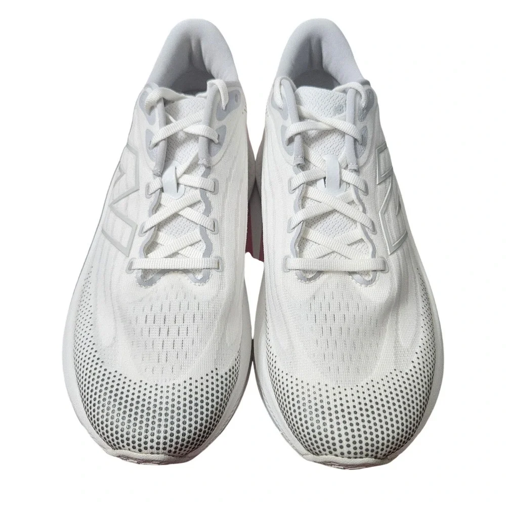 New Balance FuelCell Women Walking Shoes White Grey WWWKECS1 Size 9 B Medium